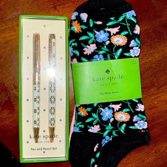 Kate Spade bundle - Picture 1 of 2